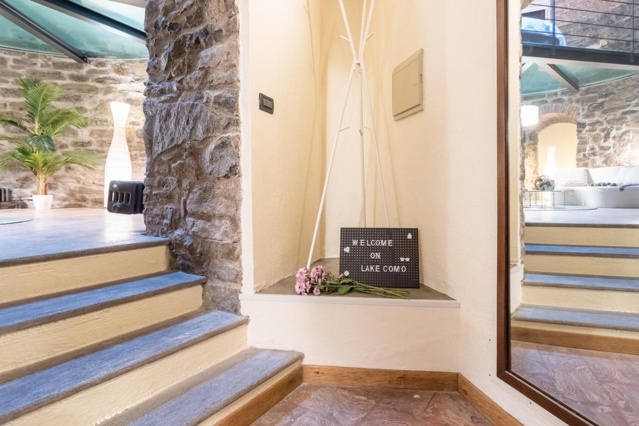 Ice Queen Chamber By Rent All Como Exteriör bild