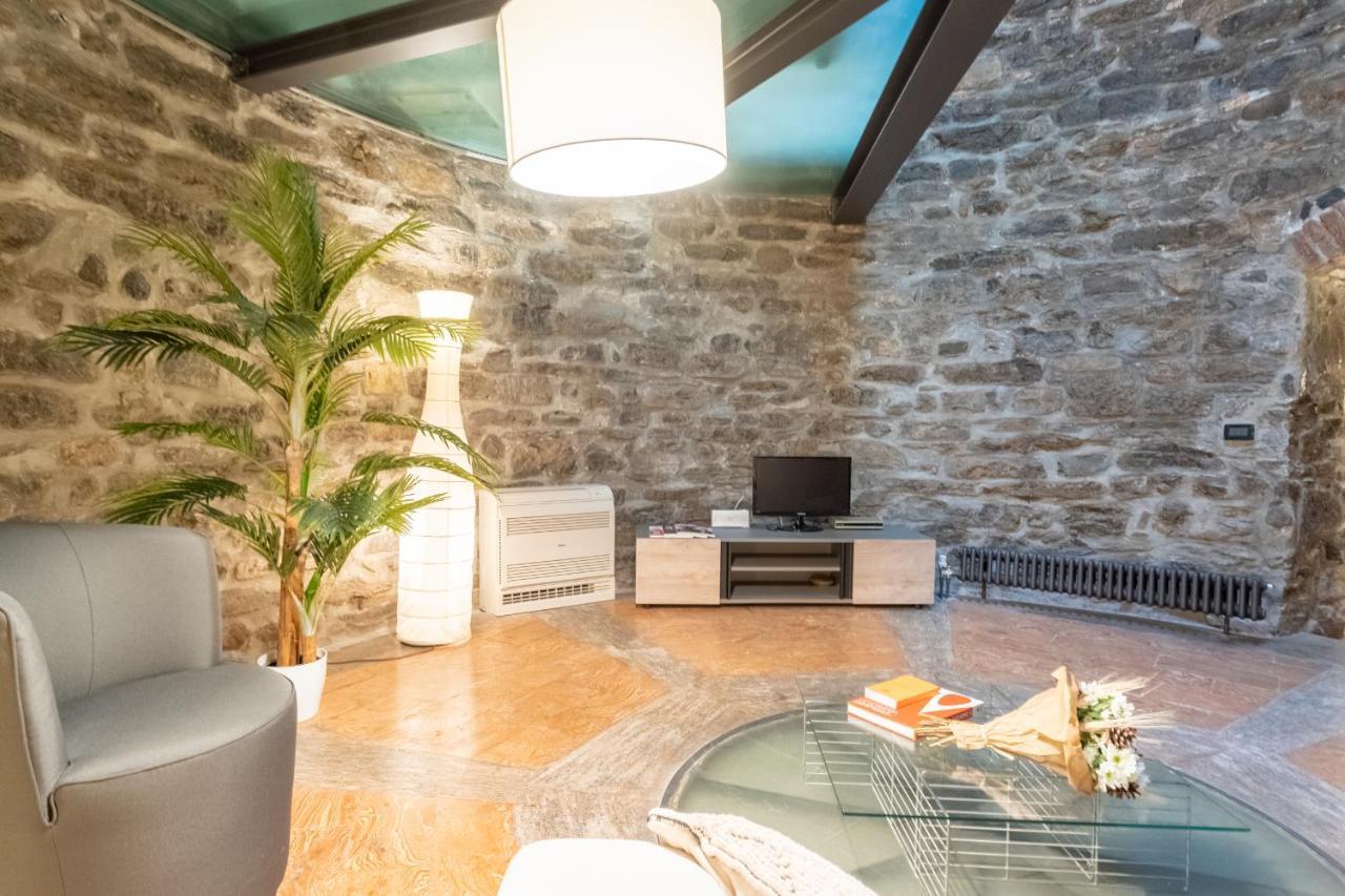 Ice Queen Chamber By Rent All Como Exteriör bild