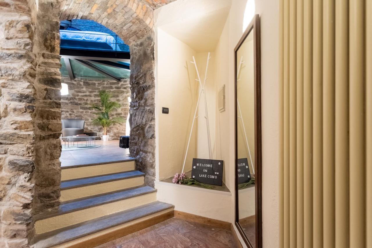 Ice Queen Chamber By Rent All Como Exteriör bild